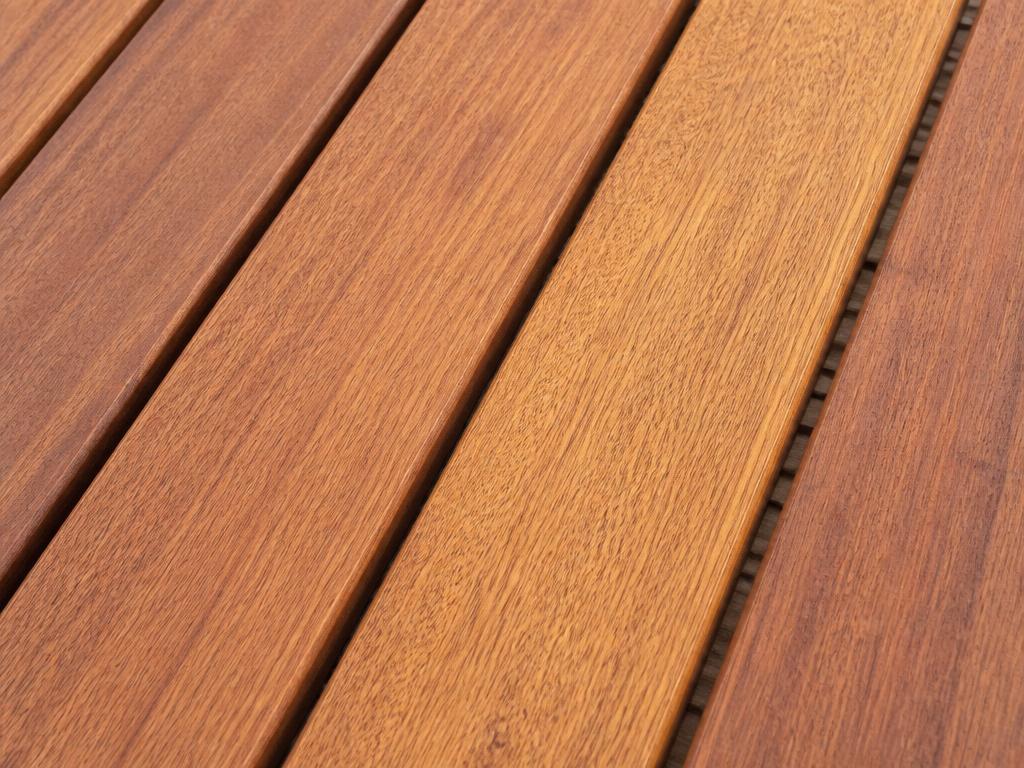 Vlonderplanken bij Vlonderhoud Houten vlonderplanken